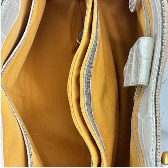 VTG Brahmin Elegant Cream Crox and Tan Burlao multi pocket organizer Handbag - Picture 3 of 5